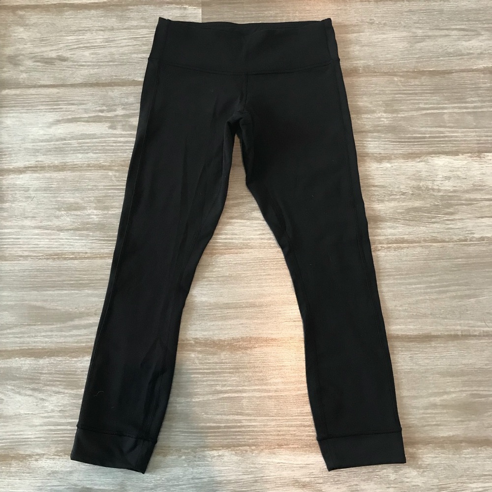 Lululemon- Crop Leggings CLOSET CLOSING!